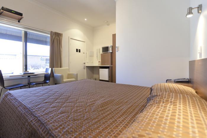 Chalambar Motel Арарат Екстериор снимка